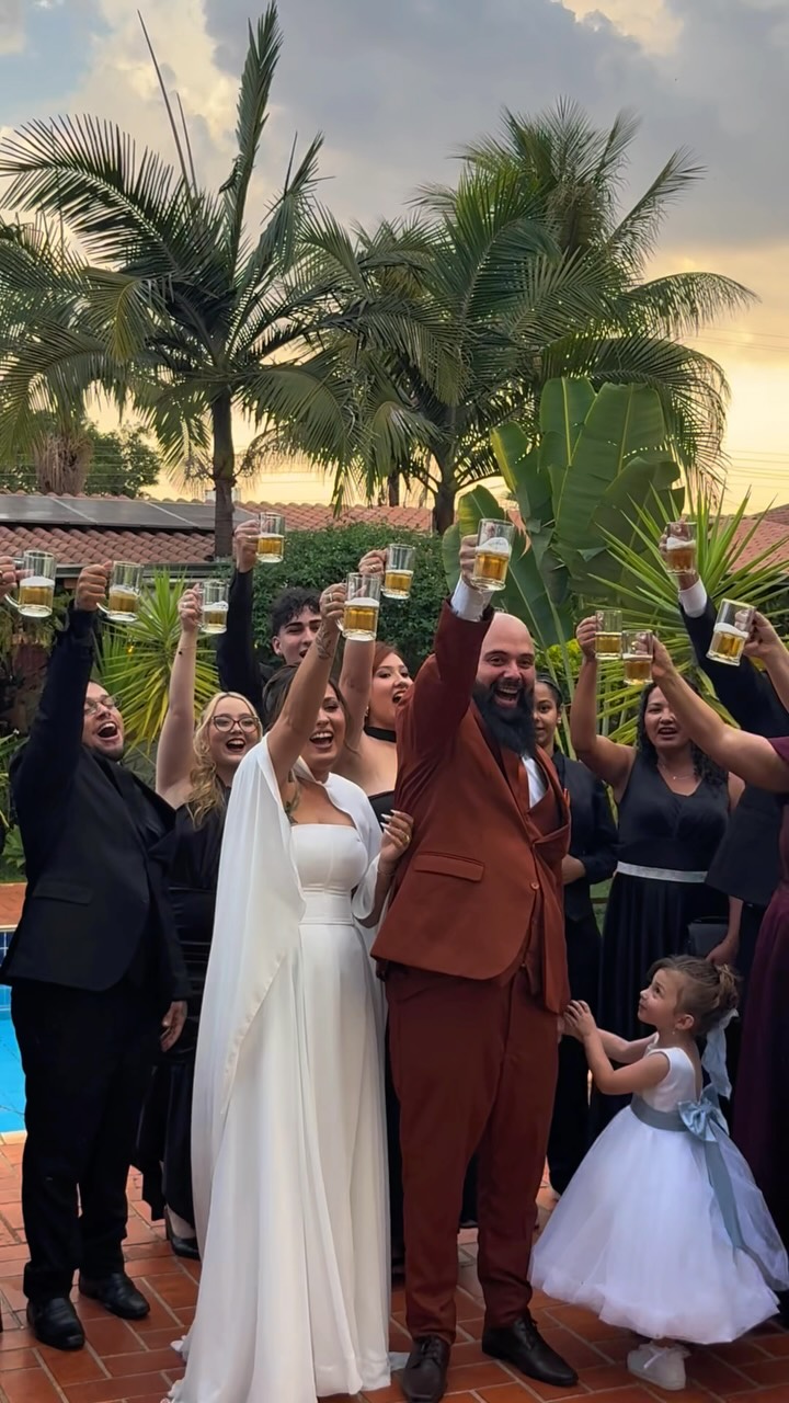 Capa do vídeo: Bianca e Alexandre